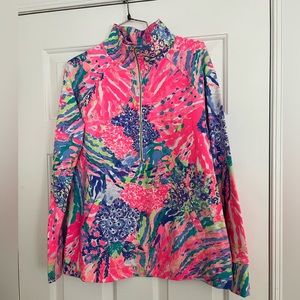 Half zip lily pull over